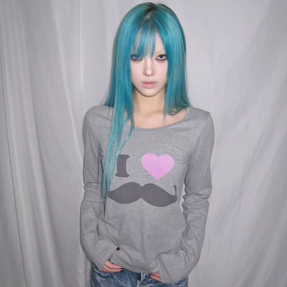 日本 Y2K ビアードプリント Tシャツ ヴィンテージ原宿長 - Vintage Fashion Japan のレビューと価格